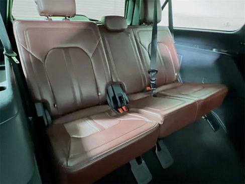 Used 2024 Ford Expedition Max Limited image 23