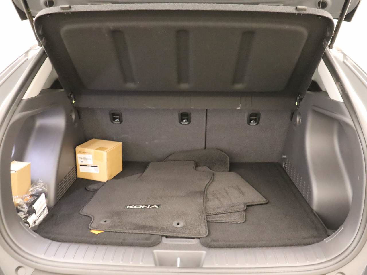 Used 2026 Hyundai Kona SEL Sport FWD image 19