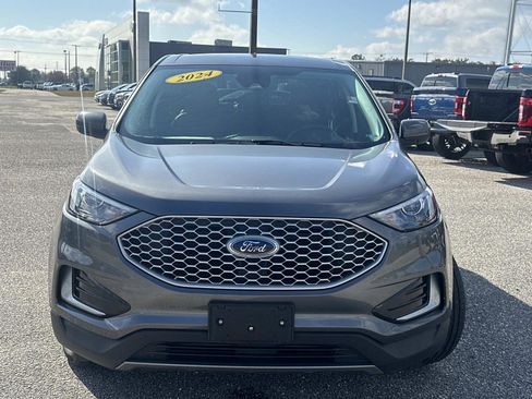 Certified 2024 Ford Edge SEL image 2