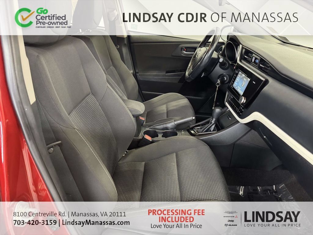 Used 2018 Toyota Corolla iM FWD image 13