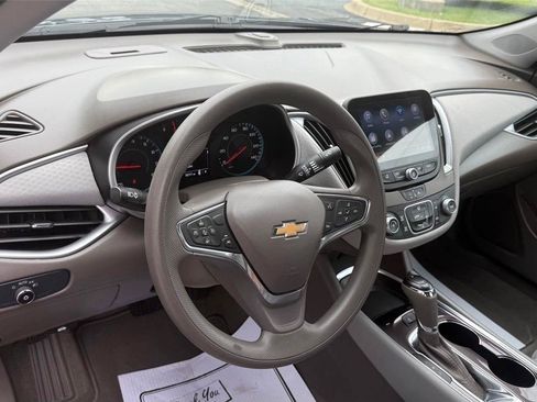 Used 2020 Chevrolet Malibu LS w/ Driver Confidence Package II FWD image 38