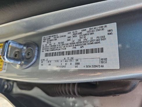 Certified 2023 Ford Escape ST-Line AWD/4WD image 35