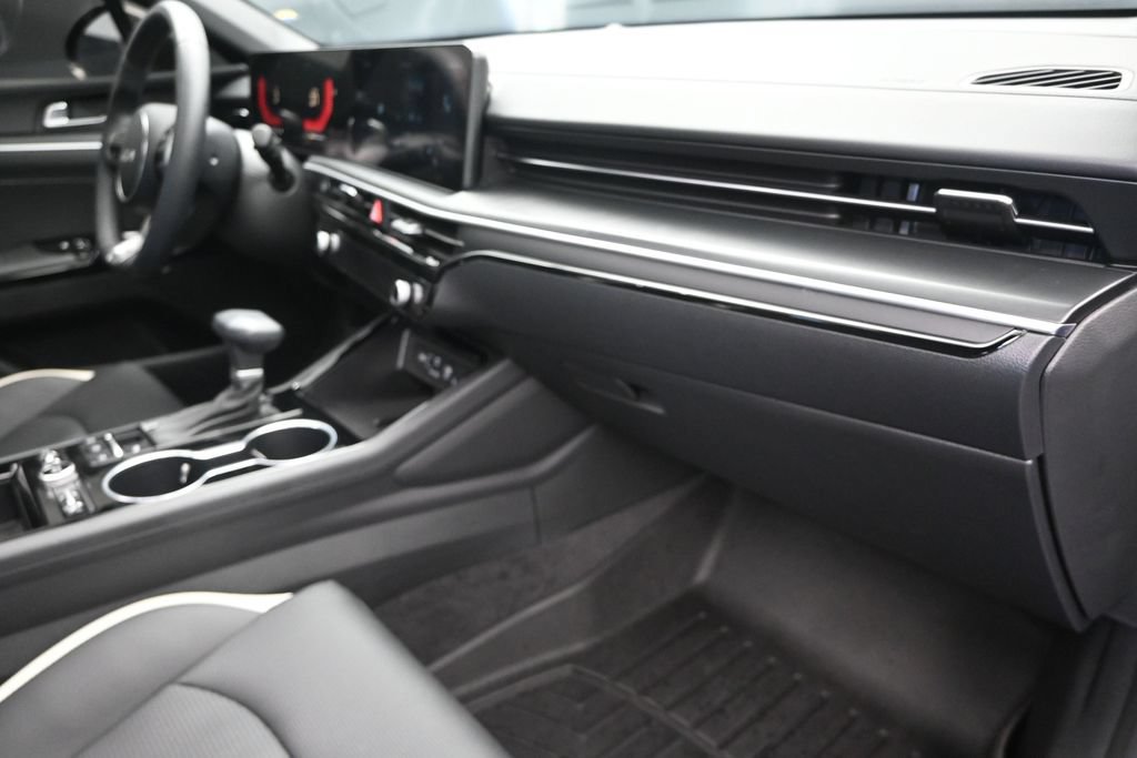 Used 2026 Kia K5 GT-Line w/ GT-Line Premium Package FWD image 24