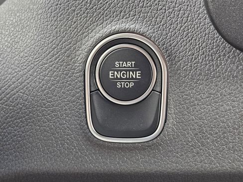 Used 2025 Mercedes-Benz Sprinter 3500 image 15