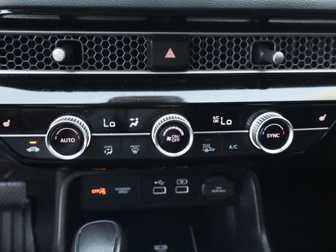Used 2023 Honda Civic Touring image 35