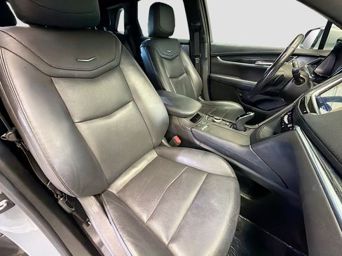 Used 2023 Cadillac XT5 Premium Luxury image 15