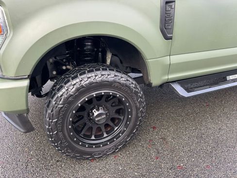 Used 2020 Ford F350 XLT image 7