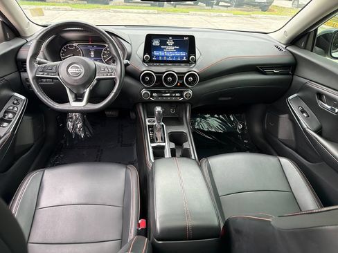 Used 2023 Nissan Sentra SR w/ SR Premium Package FWD image 20