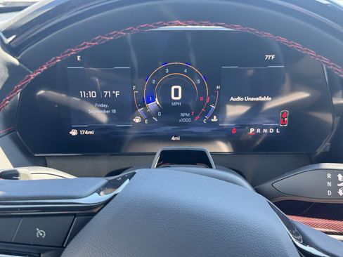 New 2026 Chevrolet Traverse RS image 16