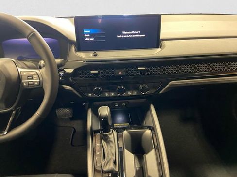 New 2025 Honda Accord EX-L image 11