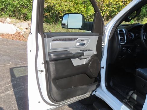 Certified 2022 RAM 1500 Big Horn w/ Trailer Tow Group image 30