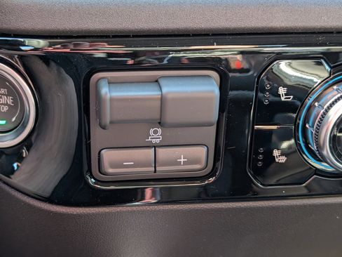 New 2026 GMC Sierra 1500 Elevation w/ Elevation Premium Package image 28