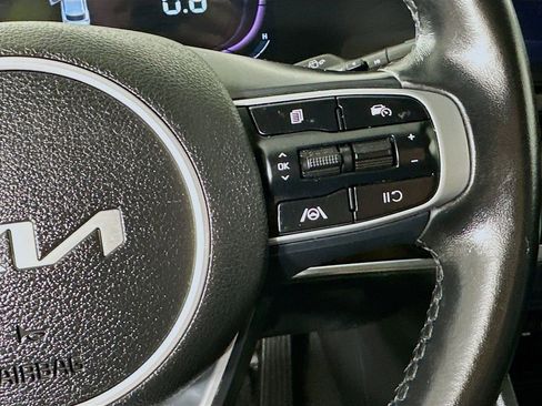 Certified 2023 Kia Sportage EX image 10