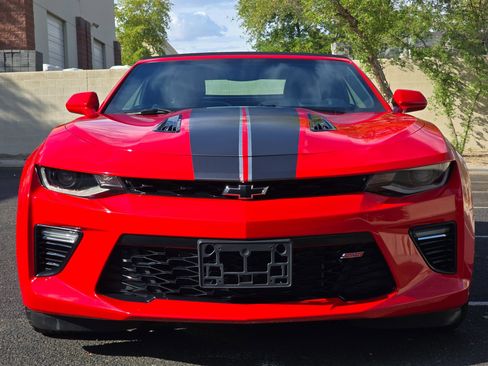 Used 2016 Chevrolet Camaro SS image 6