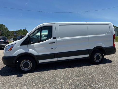 Used 2016 Ford Transit 150 130 Low Roof RWD image 26