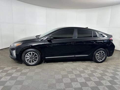 Used 2021 Hyundai Ioniq SE image 6