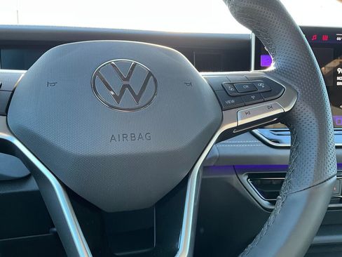 New 2026 Volkswagen Tiguan SE R-Line image 21