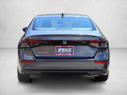 Used 2023 Honda Accord EX image 6