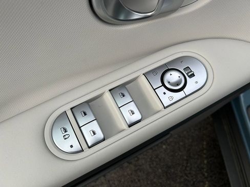 Used 2024 Hyundai Ioniq 5 SEL image 23