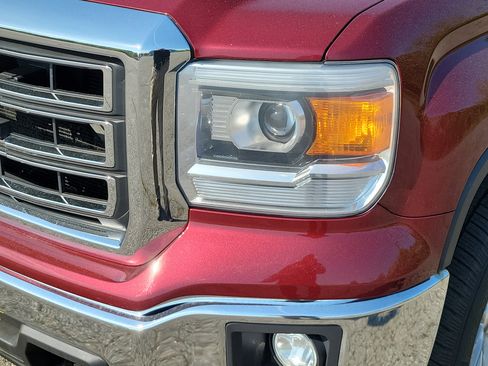 Used 2015 GMC Sierra 1500 SLE w/ SLE Value Package AWD/4WD image 9