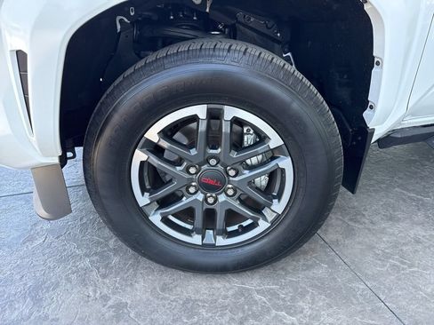 Used 2024 Toyota Tacoma TRD Sport RWD image 5