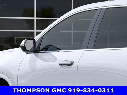 New 2026 GMC Acadia Denali image 12