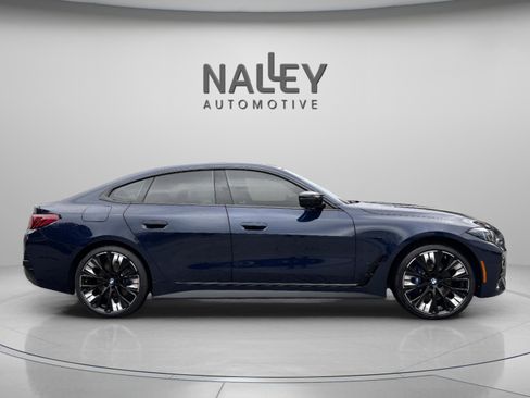 Used 2026 BMW M440i image 4