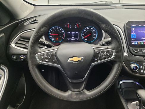 Used 2022 Chevrolet Malibu LT FWD image 22