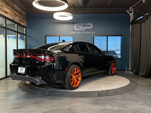 Used 2021 Dodge Charger R/T image 3
