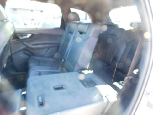 Used 2017 Audi Q7 3.0T Premium Plus image 26