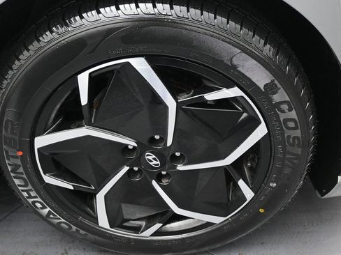 Used 2024 Hyundai Ioniq 5 Limited image 40