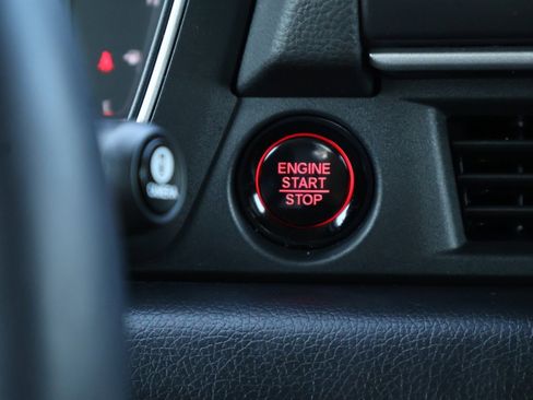 Used 2023 Honda Pilot Elite image 26