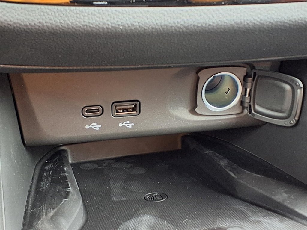 New 2026 Buick Envista Sport Touring w/ Convenience I Package FWD image 23