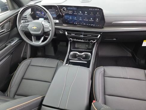 New 2026 Chevrolet Traverse High Country w/ LPO, Floor Liner Package image 14