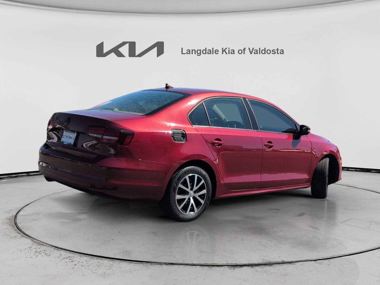 Used 2018 Volkswagen Jetta SE FWD image 4