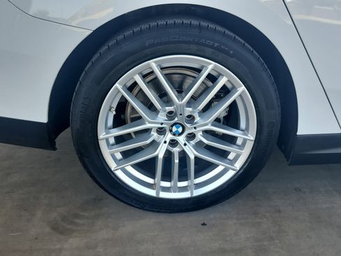 Used 2024 BMW 530i w/ Premium Package RWD image 9
