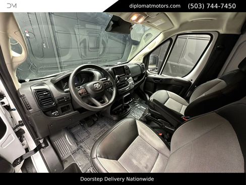 Used 2023 RAM ProMaster 2500 image 13