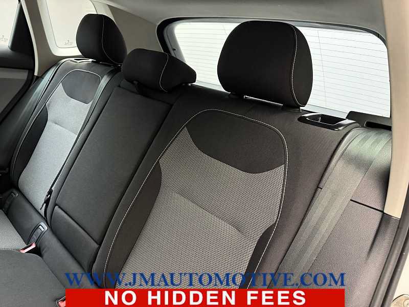 Used 2022 Volkswagen Taos S AWD/4WD image 15