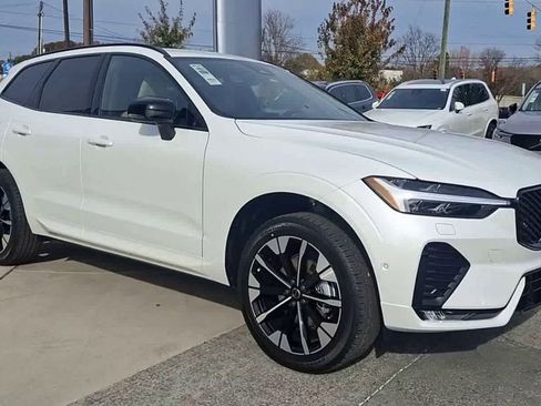 New 2026 Volvo XC60 B5 Plus w/ Protection Package Premier image 5