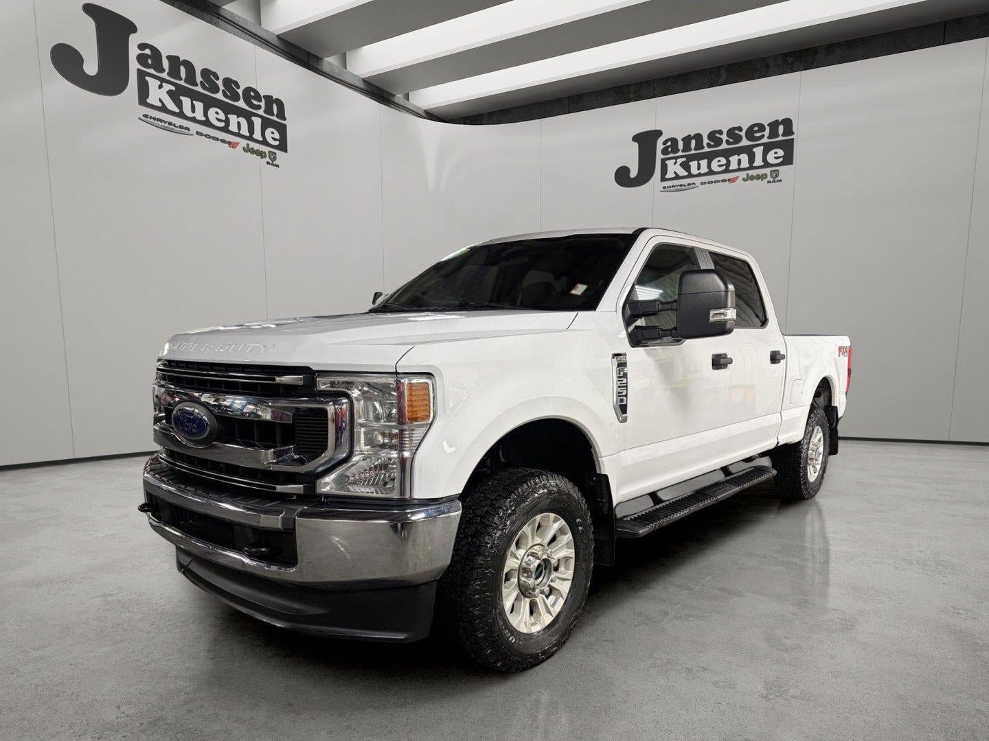 Used 2020 Ford F250 XL w/ STX Appearance Package AWD/4WD image 5