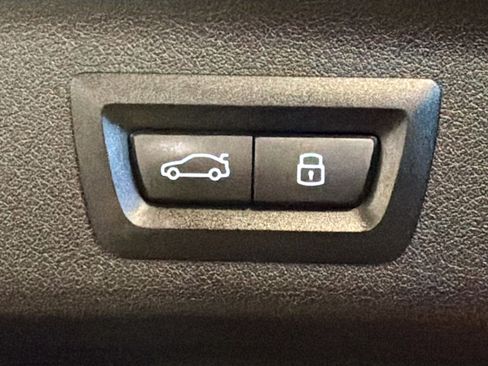 Used 2025 BMW X1 xDrive28i AWD/4WD image 30