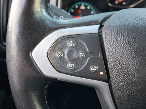 Used 2021 Chevrolet Colorado LT w/ LT Convenience Package image 20