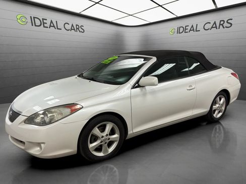 Used 2006 Toyota Solara SE FWD image 1