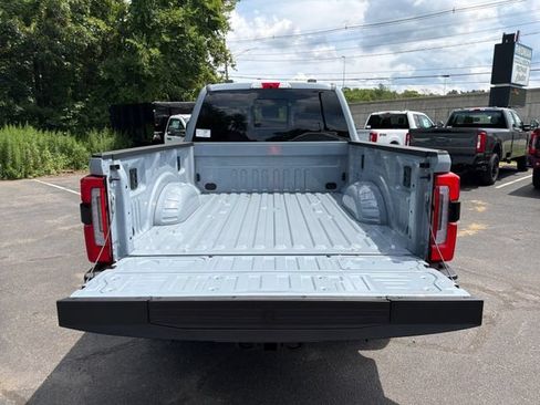 New 2026 Ford F350 4x4 Crew Cab Super Duty image 14