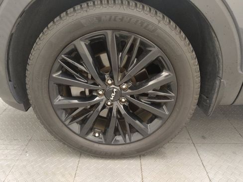 Used 2022 Kia Telluride SX w/ Towing Package FWD image 31
