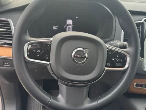 Used 2024 Volvo XC90 B5 Plus w/ Protection Package Premier AWD/4WD image 22