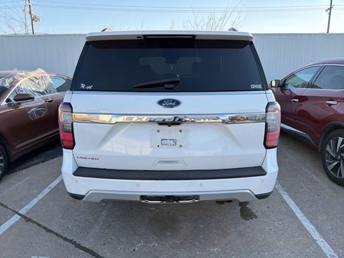 Used 2019 Ford Expedition Limited image 7