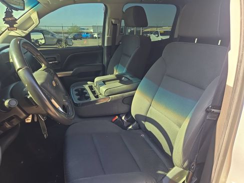 Used 2018 Chevrolet Silverado 1500 LT w/ Trailering Package RWD image 13