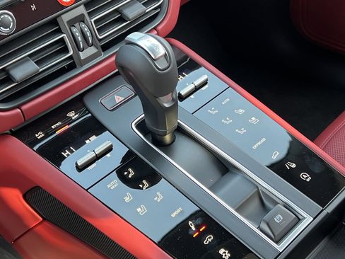 New 2026 Porsche Macan S image 26