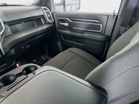 Certified 2024 RAM 2500 Big Horn w/ Sport Appearance Package image 33